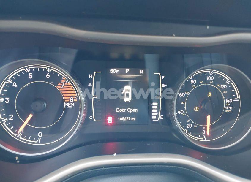 Photo 7 of 2016 Jeep Cherokee LATITUDE (VIN 1C4PJMCS7GW246230)