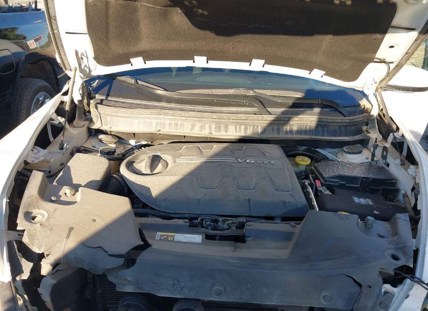 Photo 10 of 2016 Jeep Cherokee LATITUDE (VIN 1C4PJMCS7GW279518)