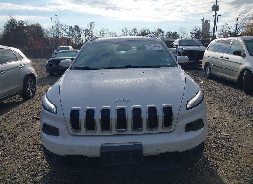 Photo 12 of 2016 Jeep Cherokee LATITUDE (VIN 1C4PJMCS7GW310945)