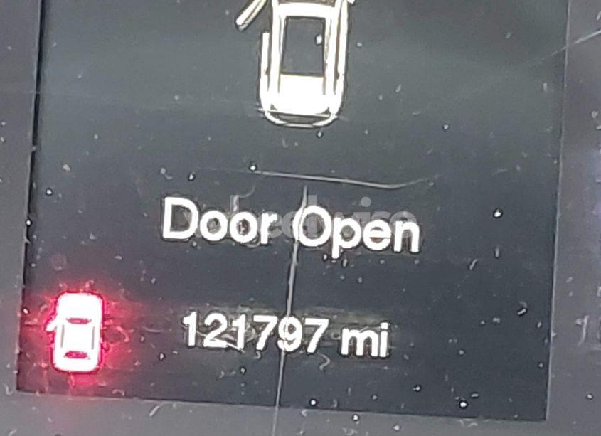 Photo 16 of 2016 Jeep Cherokee LATITUDE (VIN 1C4PJMCS7GW326398)