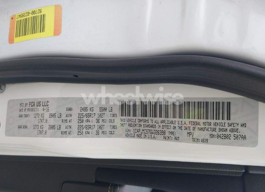 Photo 9 of 2016 Jeep Cherokee LATITUDE (VIN 1C4PJMCS7GW326398)