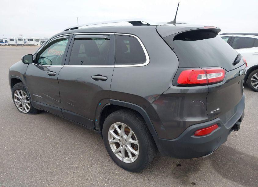 Photo 3 of 2017 Jeep Cherokee LATITUDE 4X4 (VIN 1C4PJMCS7HW525002)