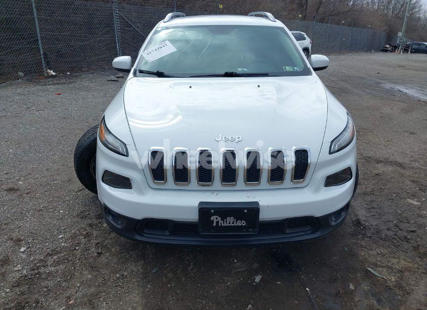 Photo 13 of 2017 Jeep Cherokee LATITUDE 4X4 (VIN 1C4PJMCS7HW635967)