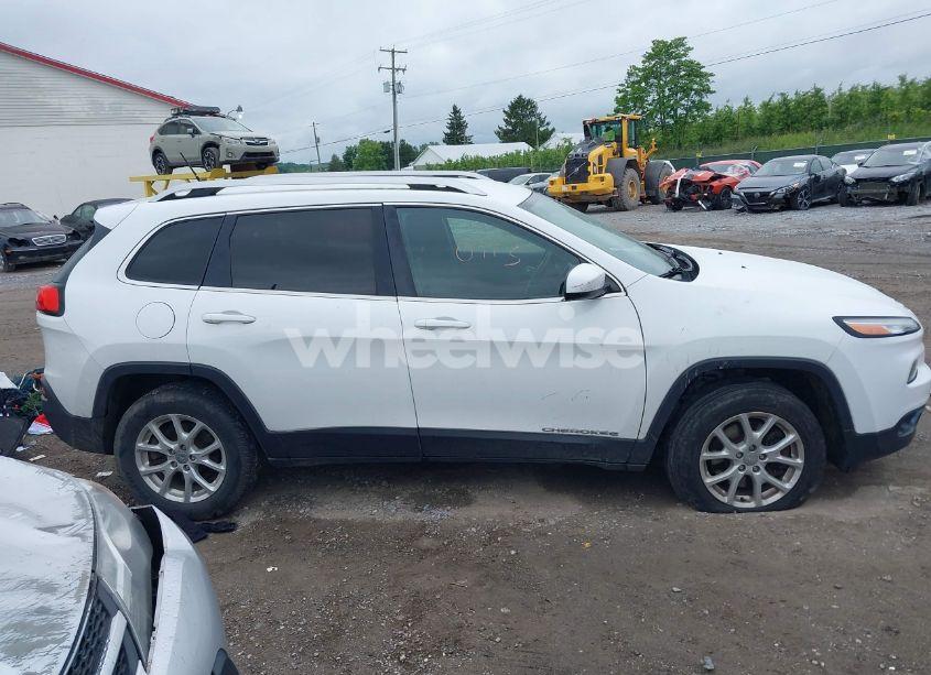 Photo 13 of 2014 Jeep Cherokee LATITUDE (VIN 1C4PJMCS8EW125834)