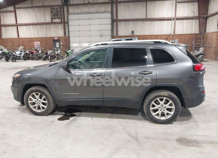 Photo 14 of 2014 Jeep Cherokee LATITUDE (VIN 1C4PJMCS8EW140432)