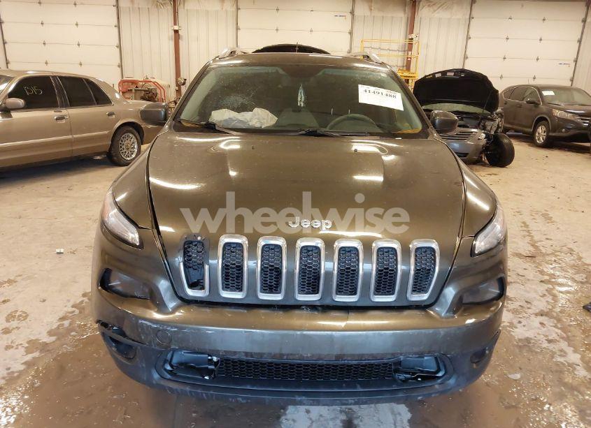 Photo 12 of 2014 Jeep Cherokee LATITUDE (VIN 1C4PJMCS8EW225108)