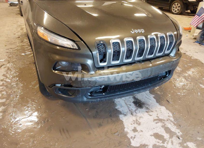 Photo 6 of 2014 Jeep Cherokee LATITUDE (VIN 1C4PJMCS8EW225108)