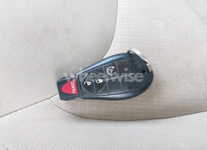 Photo 11 of 2015 Jeep Cherokee LATITUDE (VIN 1C4PJMCS8FW589353)