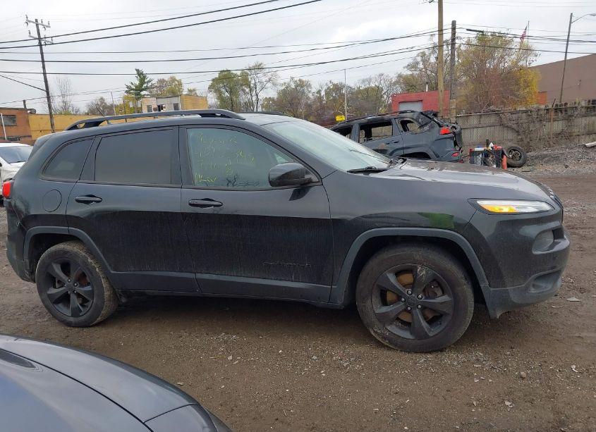 Photo 13 of 2015 Jeep Cherokee LATITUDE ALTITUDE (VIN 1C4PJMCS8FW774678)