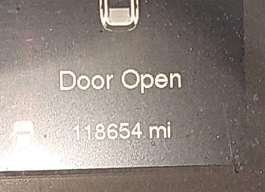 Photo 15 of 2015 Jeep Cherokee LATITUDE ALTITUDE (VIN 1C4PJMCS8FW774678)