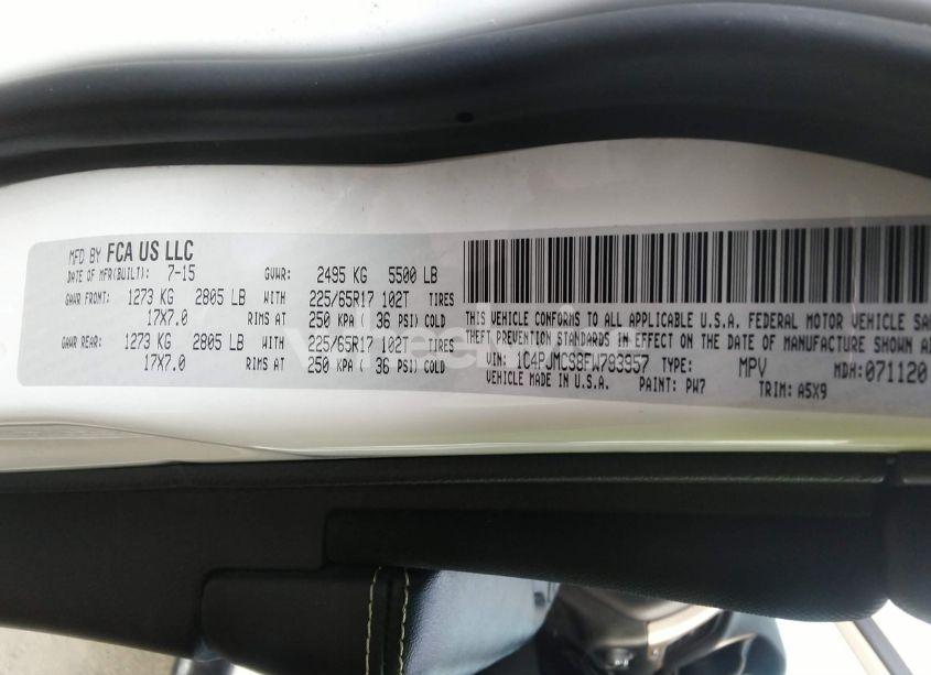 Photo 9 of 2015 Jeep Cherokee LATITUDE (VIN 1C4PJMCS8FW793957)