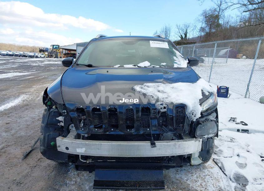 Photo 12 of 2016 Jeep Cherokee LATITUDE (VIN 1C4PJMCS8GW245748)