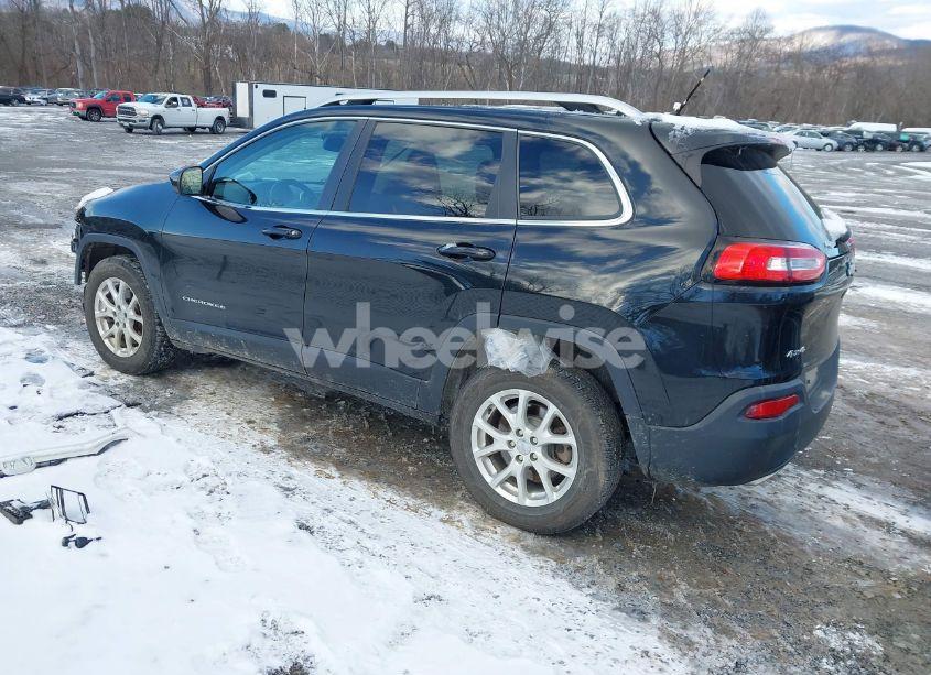 Photo 3 of 2016 Jeep Cherokee LATITUDE (VIN 1C4PJMCS8GW245748)