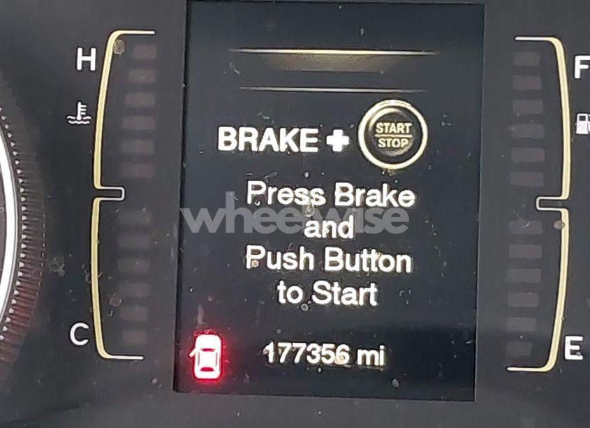 Photo 15 of 2017 Jeep Cherokee LATITUDE 4X4 (VIN 1C4PJMCS8HW532492)