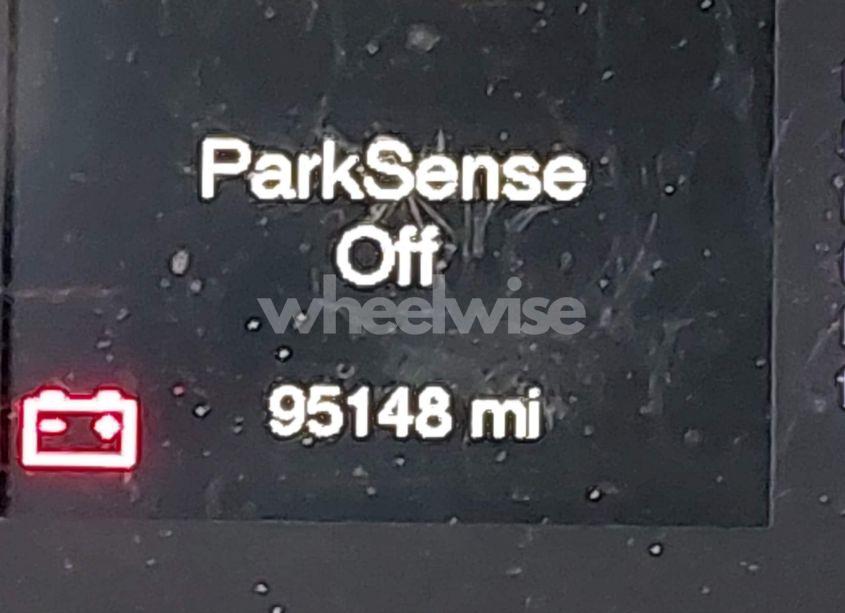 Photo 16 of 2017 Jeep Cherokee LATITUDE 4X4 (VIN 1C4PJMCS8HW649375)