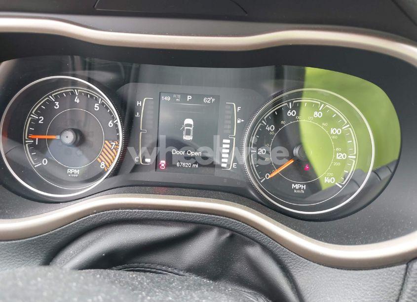 Photo 7 of 2015 Jeep Cherokee LATITUDE (VIN 1C4PJMCS9FW502950)