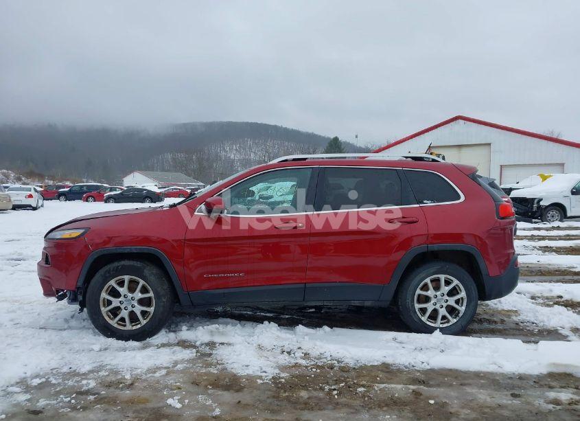 Photo 14 of 2015 Jeep Cherokee LATITUDE (VIN 1C4PJMCS9FW510837)