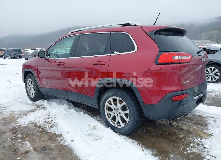 Photo 3 of 2015 Jeep Cherokee LATITUDE (VIN 1C4PJMCS9FW510837)