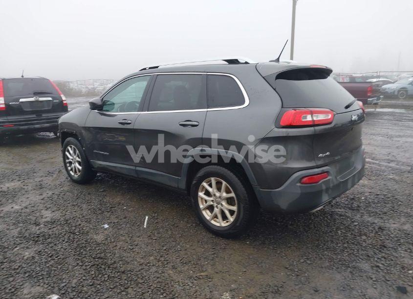 Photo 3 of 2015 Jeep Cherokee LATITUDE (VIN 1C4PJMCS9FW541456)