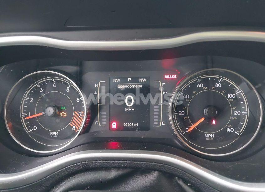 Photo 7 of 2015 Jeep Cherokee LATITUDE (VIN 1C4PJMCS9FW541456)