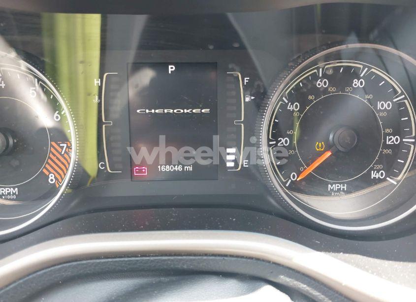 Photo 15 of 2015 Jeep Cherokee LATITUDE (VIN 1C4PJMCS9FW546107)