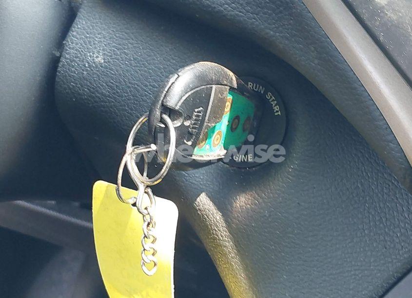 Photo 11 of 2015 Jeep Cherokee LATITUDE (VIN 1C4PJMCS9FW551694)