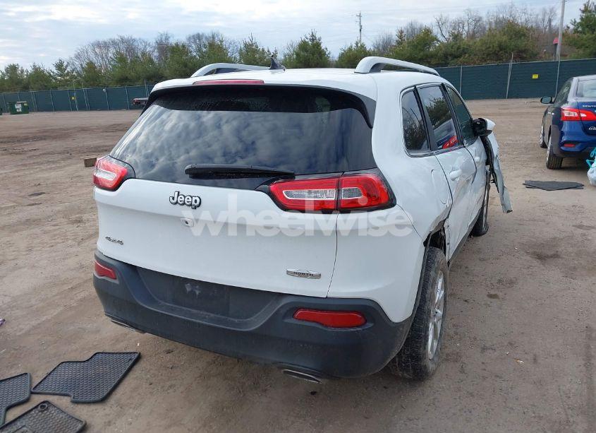Photo 4 of 2015 Jeep Cherokee LATITUDE (VIN 1C4PJMCS9FW625521)