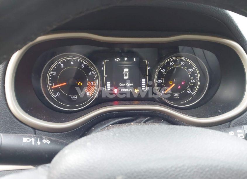 Photo 7 of 2015 Jeep Cherokee LATITUDE (VIN 1C4PJMCS9FW625521)