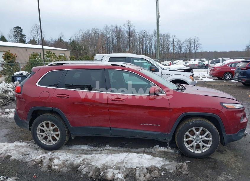 Photo 13 of 2015 Jeep Cherokee LATITUDE (VIN 1C4PJMCS9FW681622)