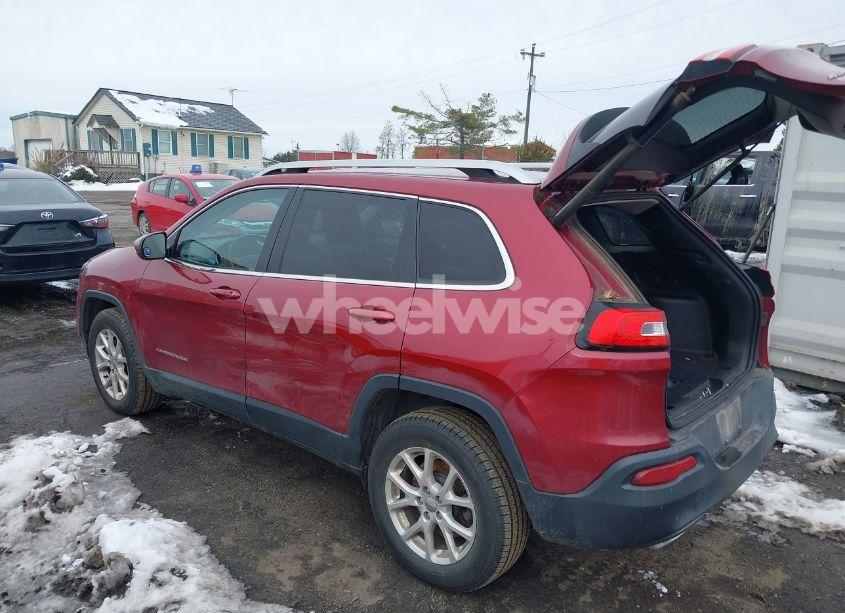Photo 3 of 2015 Jeep Cherokee LATITUDE (VIN 1C4PJMCS9FW681622)