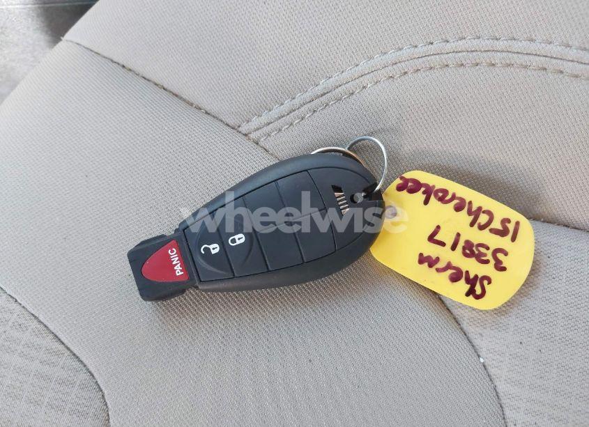 Photo 11 of 2015 Jeep Cherokee LATITUDE (VIN 1C4PJMCS9FW735081)