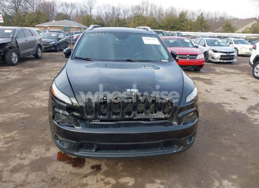 Photo 12 of 2016 Jeep Cherokee LATITUDE (VIN 1C4PJMCS9GW102324)