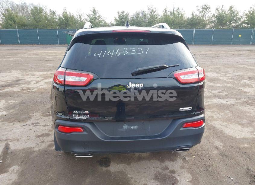 Photo 16 of 2016 Jeep Cherokee LATITUDE (VIN 1C4PJMCS9GW102324)