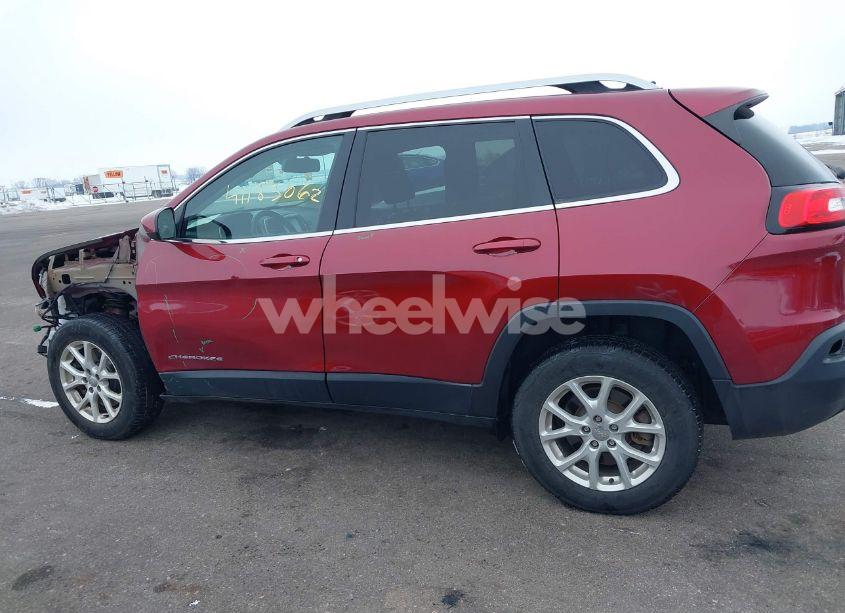 Photo 14 of 2016 Jeep Cherokee LATITUDE (VIN 1C4PJMCS9GW104994)