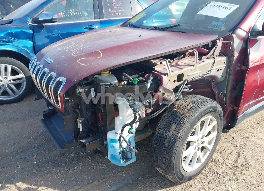 Photo 6 of 2016 Jeep Cherokee LATITUDE (VIN 1C4PJMCS9GW104994)