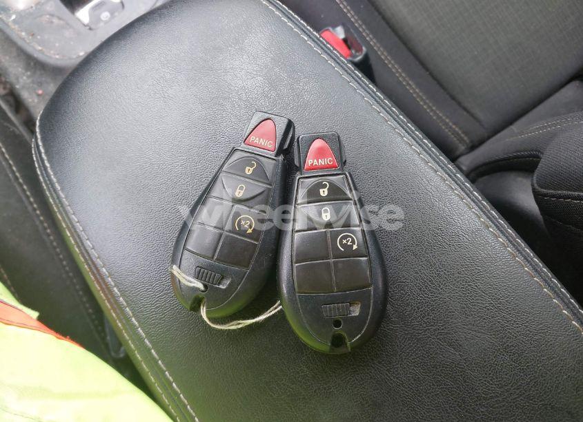 Photo 11 of 2016 Jeep Cherokee LATITUDE (VIN 1C4PJMCS9GW105529)