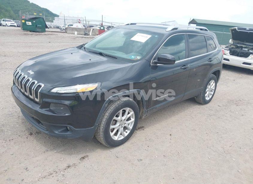 Photo 2 of 2016 Jeep Cherokee LATITUDE (VIN 1C4PJMCS9GW105529)