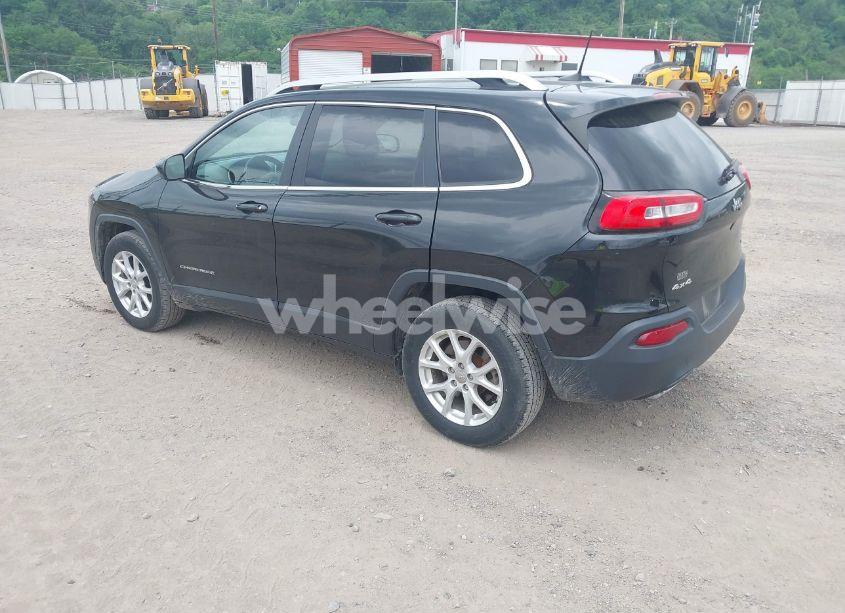 Photo 3 of 2016 Jeep Cherokee LATITUDE (VIN 1C4PJMCS9GW105529)