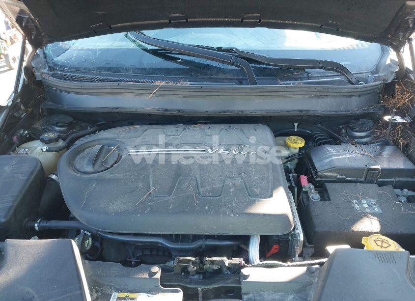 Photo 10 of 2016 Jeep Cherokee LATITUDE (VIN 1C4PJMCS9GW132262)