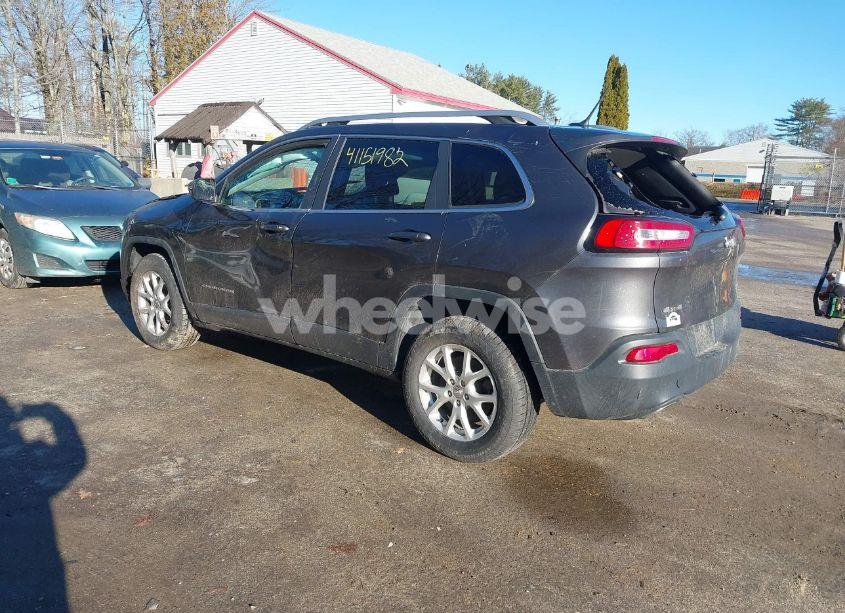 Photo 3 of 2016 Jeep Cherokee LATITUDE (VIN 1C4PJMCS9GW132262)