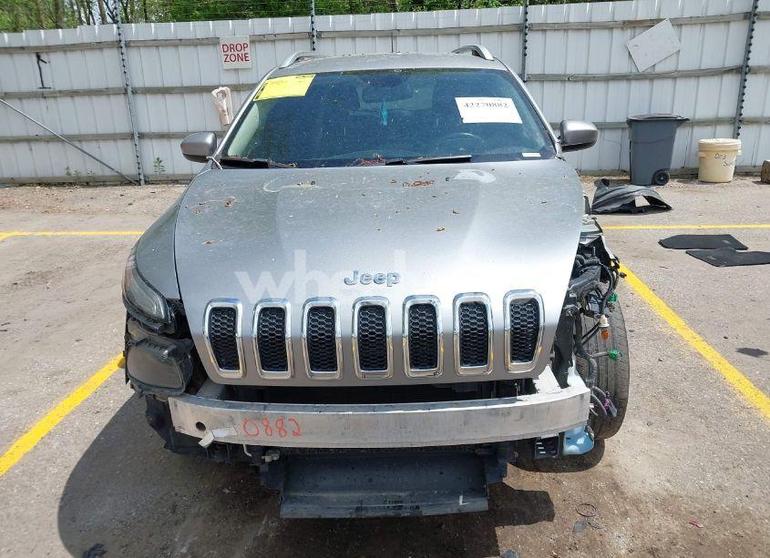 Photo 13 of 2016 Jeep Cherokee LATITUDE (VIN 1C4PJMCS9GW213469)