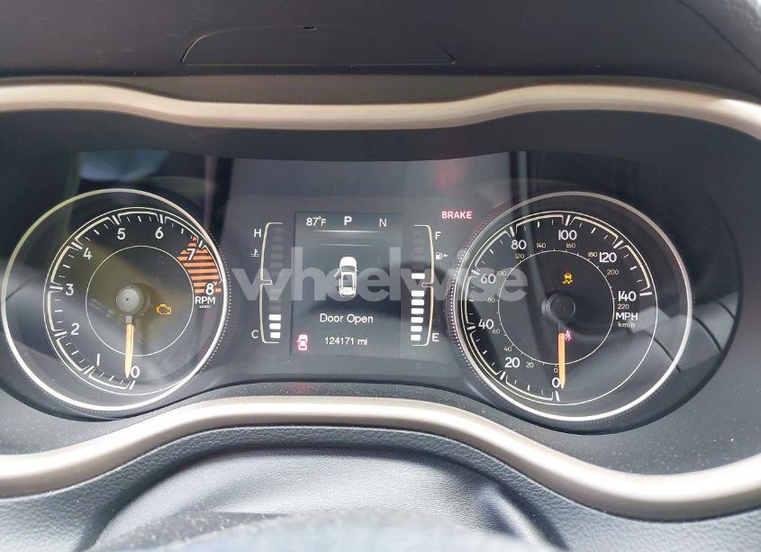 Photo 7 of 2016 Jeep Cherokee 75TH ANNIVERSARY (VIN 1C4PJMCS9GW276894)