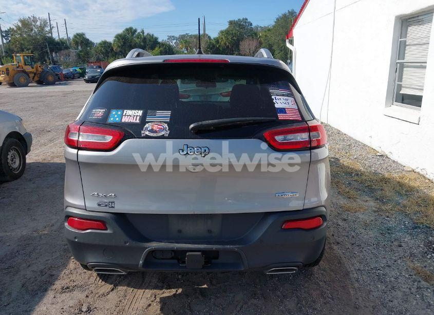 Photo 16 of 2017 Jeep Cherokee LATITUDE 4X4 (VIN 1C4PJMCS9HW612254)