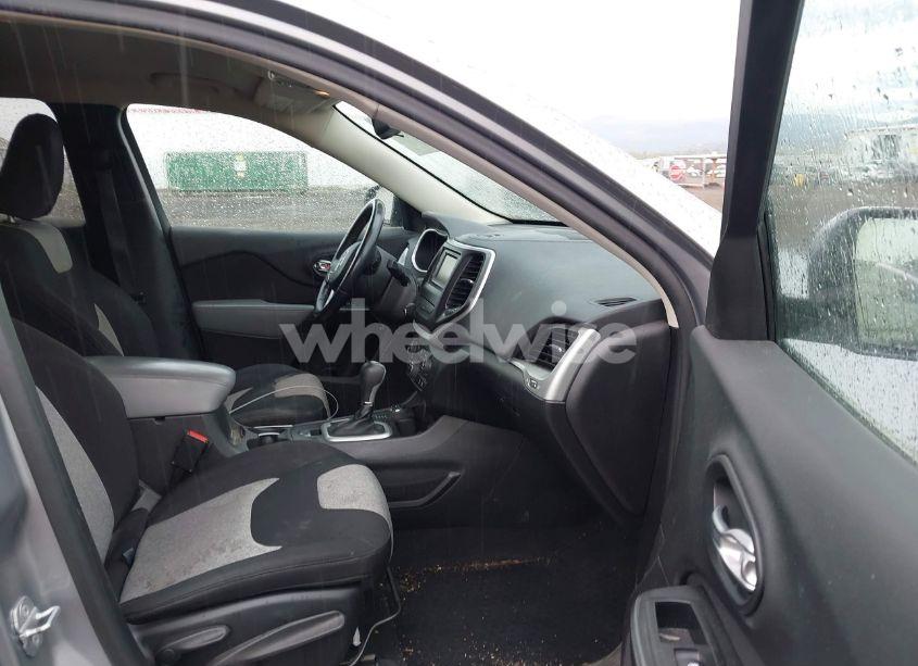 Photo 5 of 2014 Jeep Cherokee LATITUDE (VIN 1C4PJMCSXEW125009)