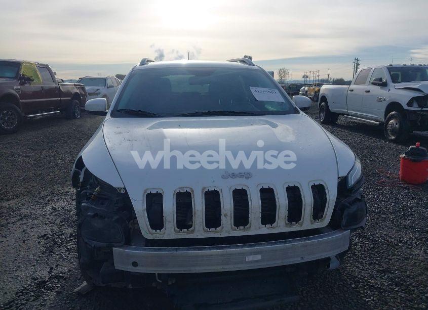 Photo 13 of 2014 Jeep Cherokee LATITUDE (VIN 1C4PJMCSXEW127813)