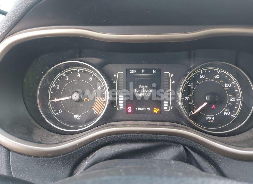 Photo 7 of 2014 Jeep Cherokee LATITUDE (VIN 1C4PJMCSXEW127813)