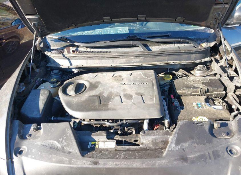 Photo 10 of 2014 Jeep Cherokee LATITUDE (VIN 1C4PJMCSXEW146314)