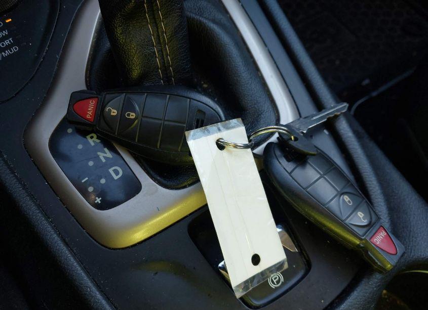 Photo 11 of 2014 Jeep Cherokee LATITUDE (VIN 1C4PJMCSXEW146314)