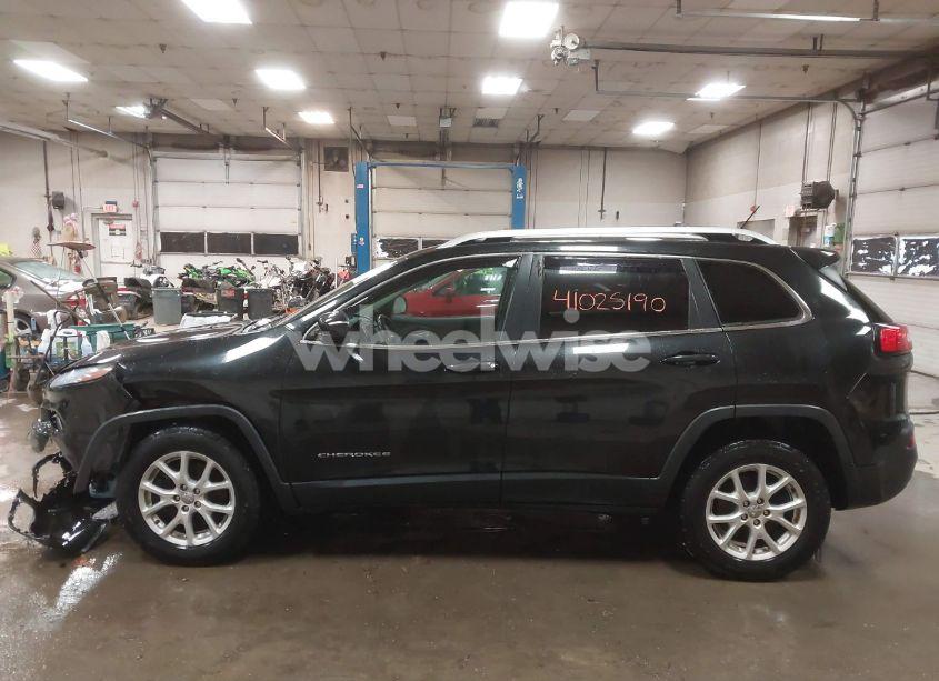 Photo 14 of 2014 Jeep Cherokee LATITUDE (VIN 1C4PJMCSXEW286198)