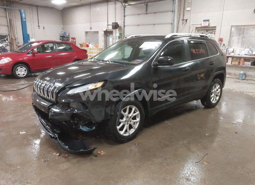 Photo 2 of 2014 Jeep Cherokee LATITUDE (VIN 1C4PJMCSXEW286198)